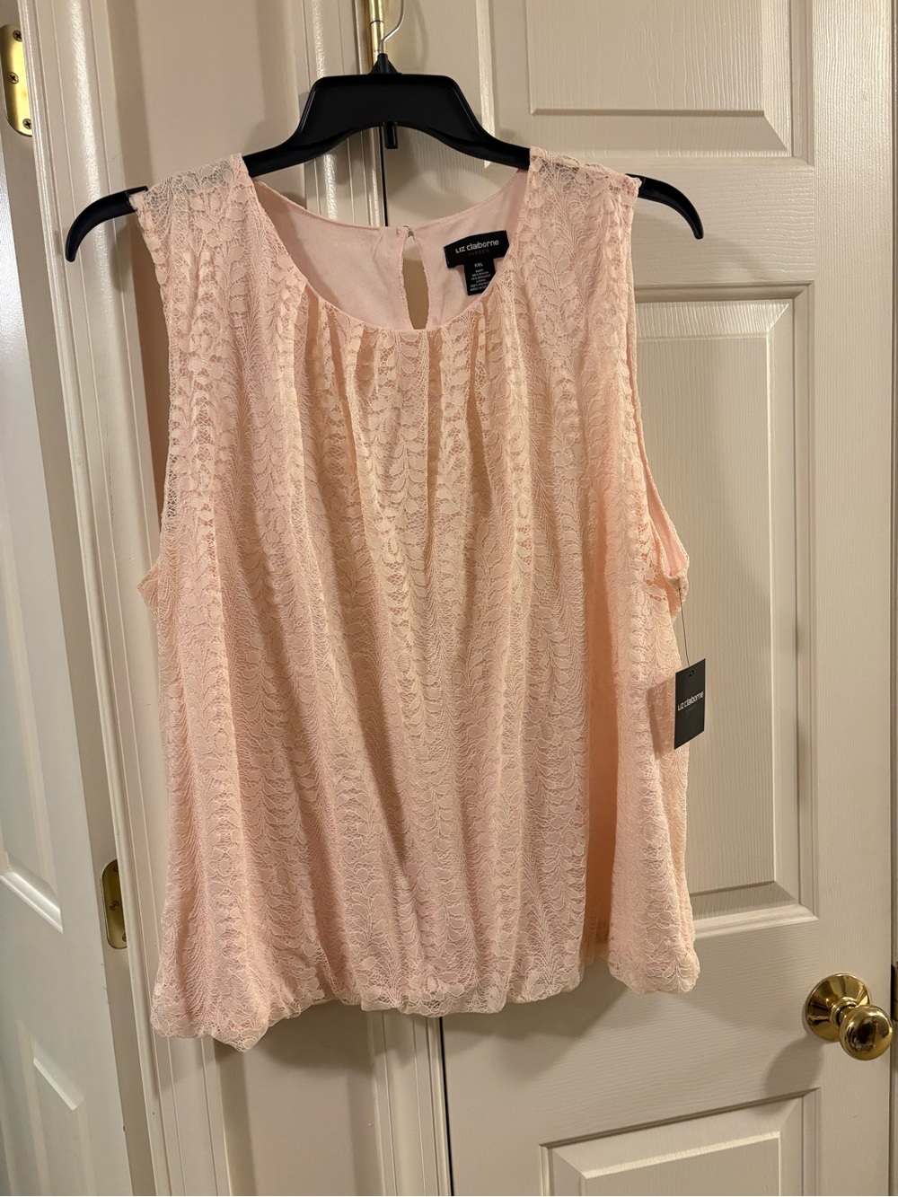 Liz Claiborne Blush Pink Lace Overlay Sleeveless Top